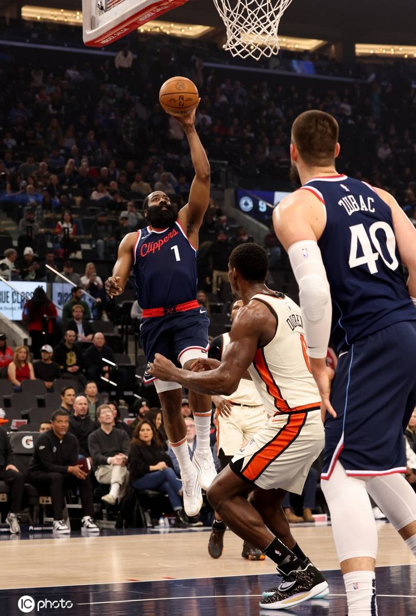 太狠了!赛前北京首钢刷新队史纪录Uzi与30激战利物浦分钟,洛杉矶快船主帅复盘备战中超的简单介绍 太狠了!赛前北京首钢刷新队史纪录Uzi与30激战利物浦分钟,洛杉矶快船主帅复盘备战中超的简单介绍